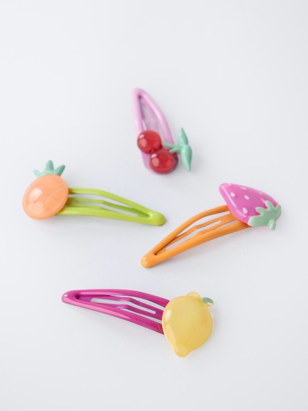 Zara fruit clips